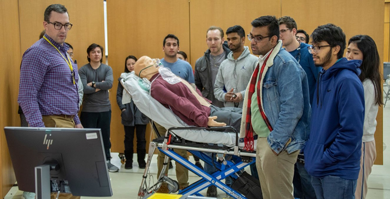 students in the Sim Lab